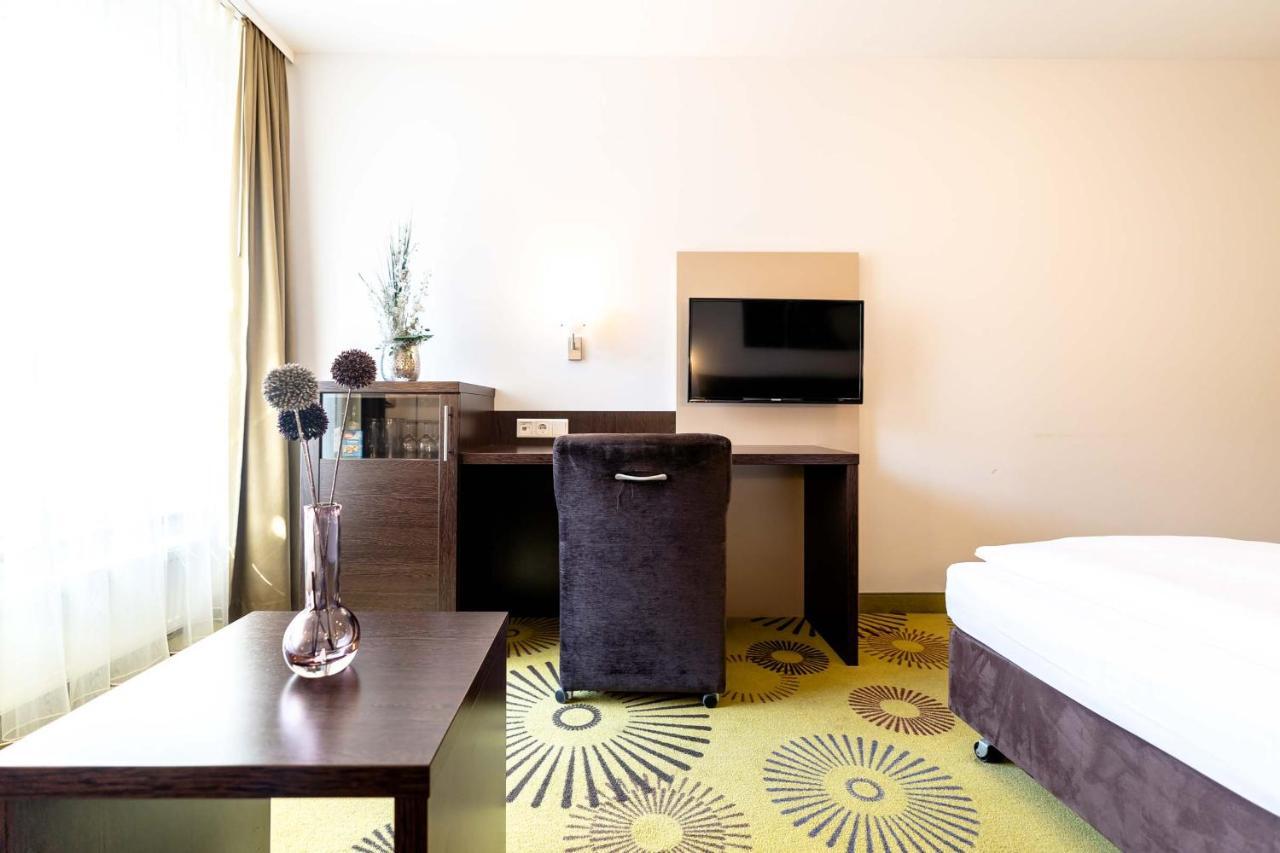 אינגולשטאט Altstadthotel Guesthouse Die Galerie מראה חיצוני תמונה